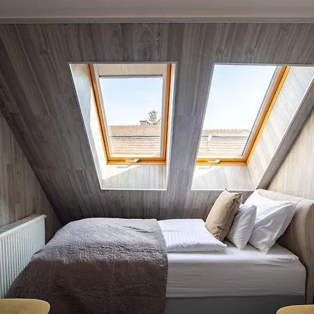 Very Comfy - Relaxing Sleep - Aircon