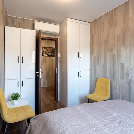 Very Comfy - Relaxing Sleep - Aircon